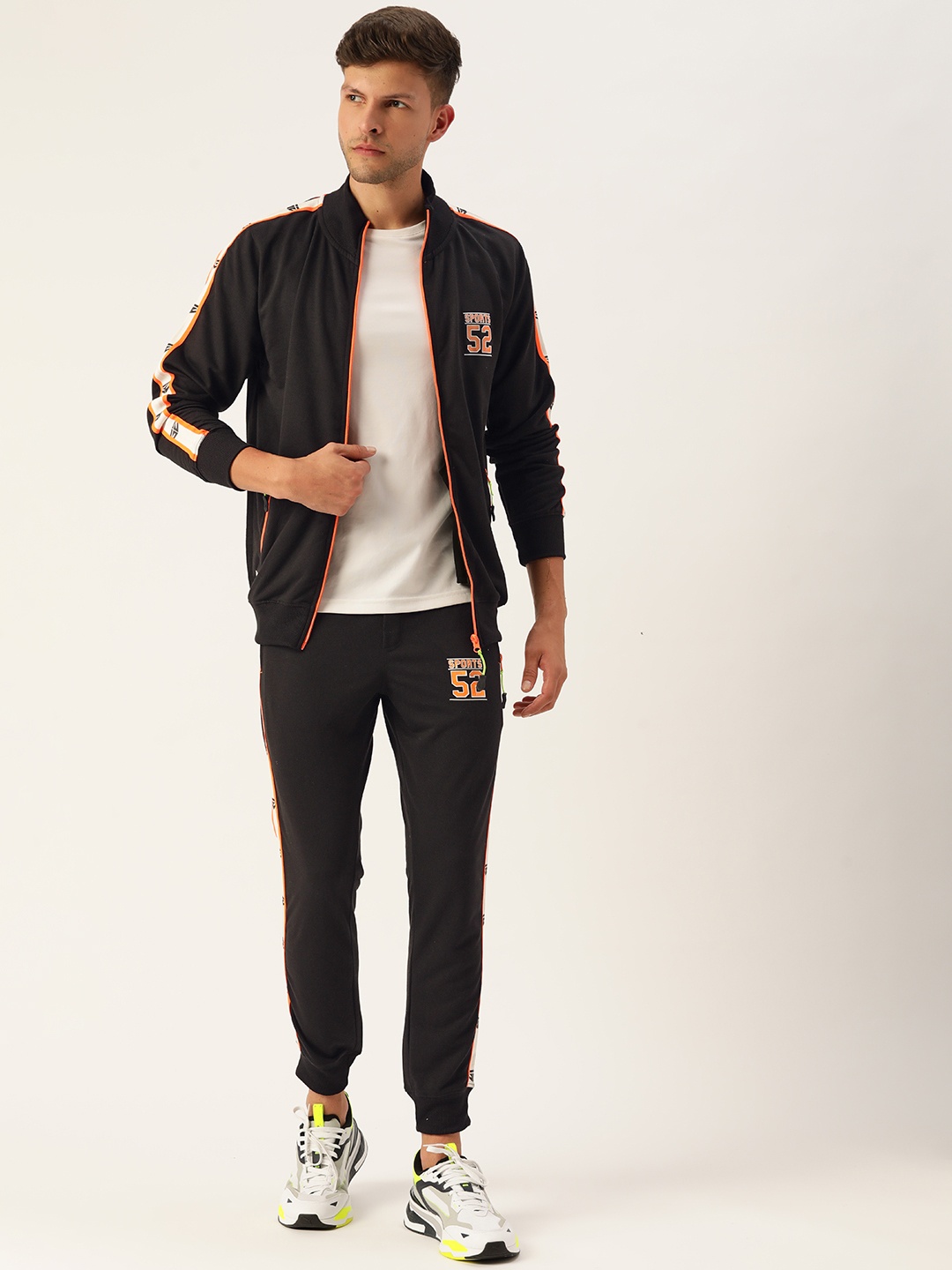 

Sports52 wear Men Black Solid Tracksuit