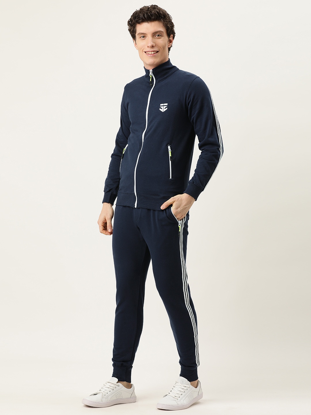 

Sports52 wear Men Navy-Blue Solid Tracksuit