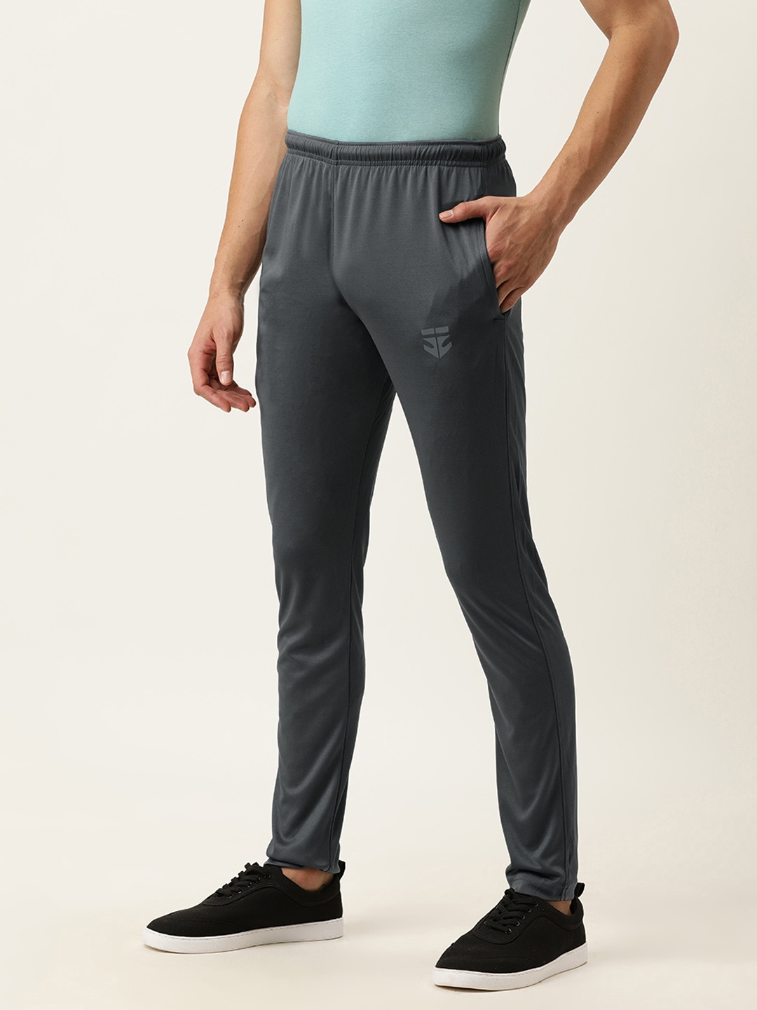 

Sports52 wear Men Grey Solid Slim Fit Track pants