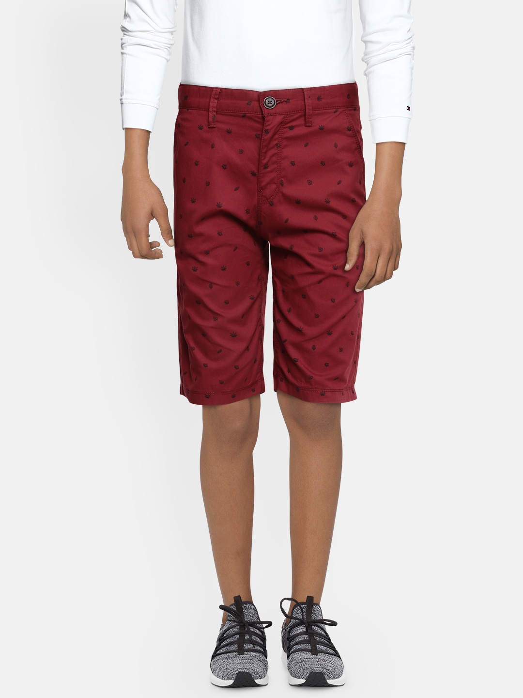 

Indian Terrain Boys Red Pure Cotton Printed Slim Fit Mid-Rise Chino Shorts
