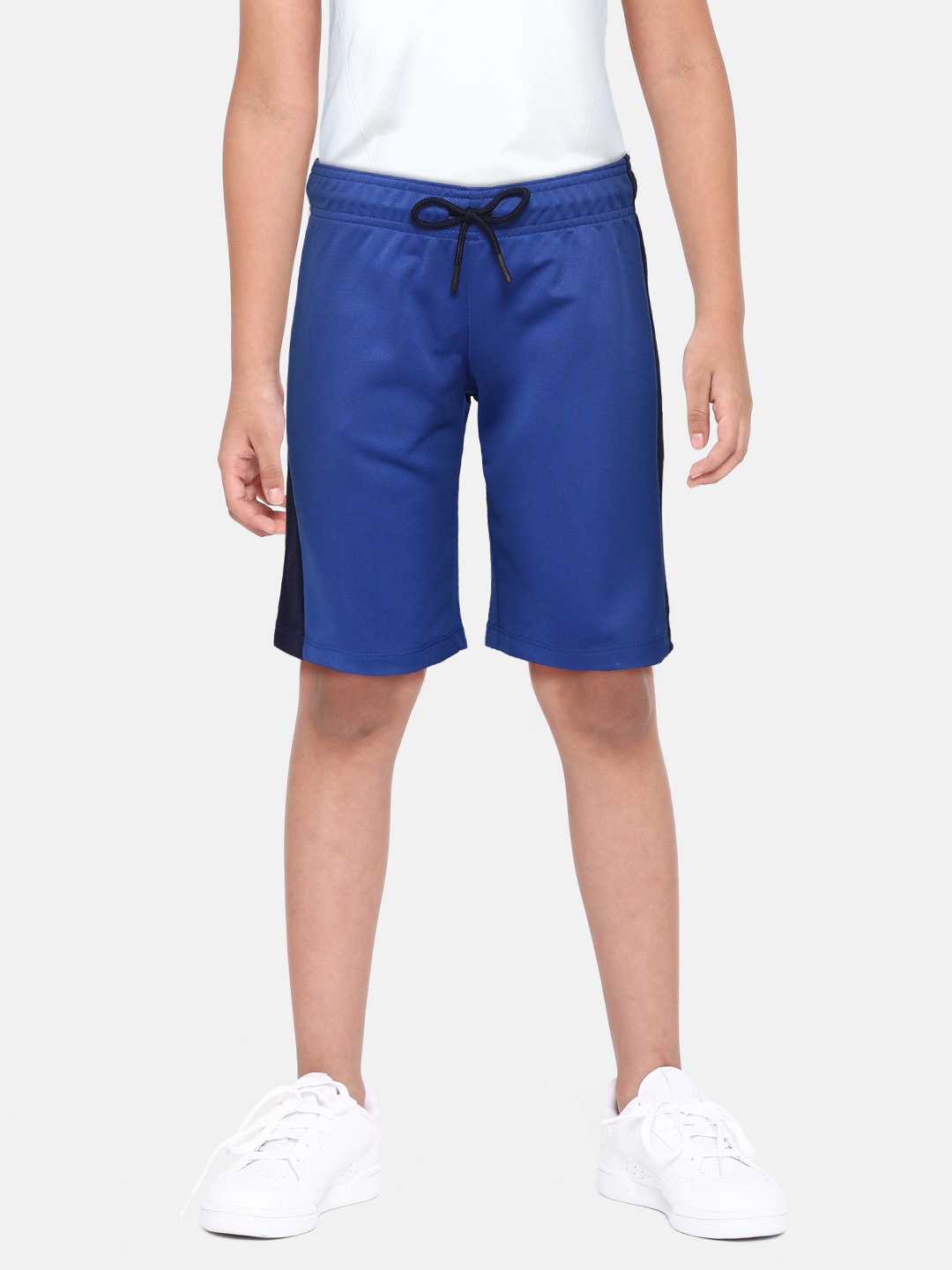 

Indian Terrain Boys Blue Solid Shorts with Side Taping