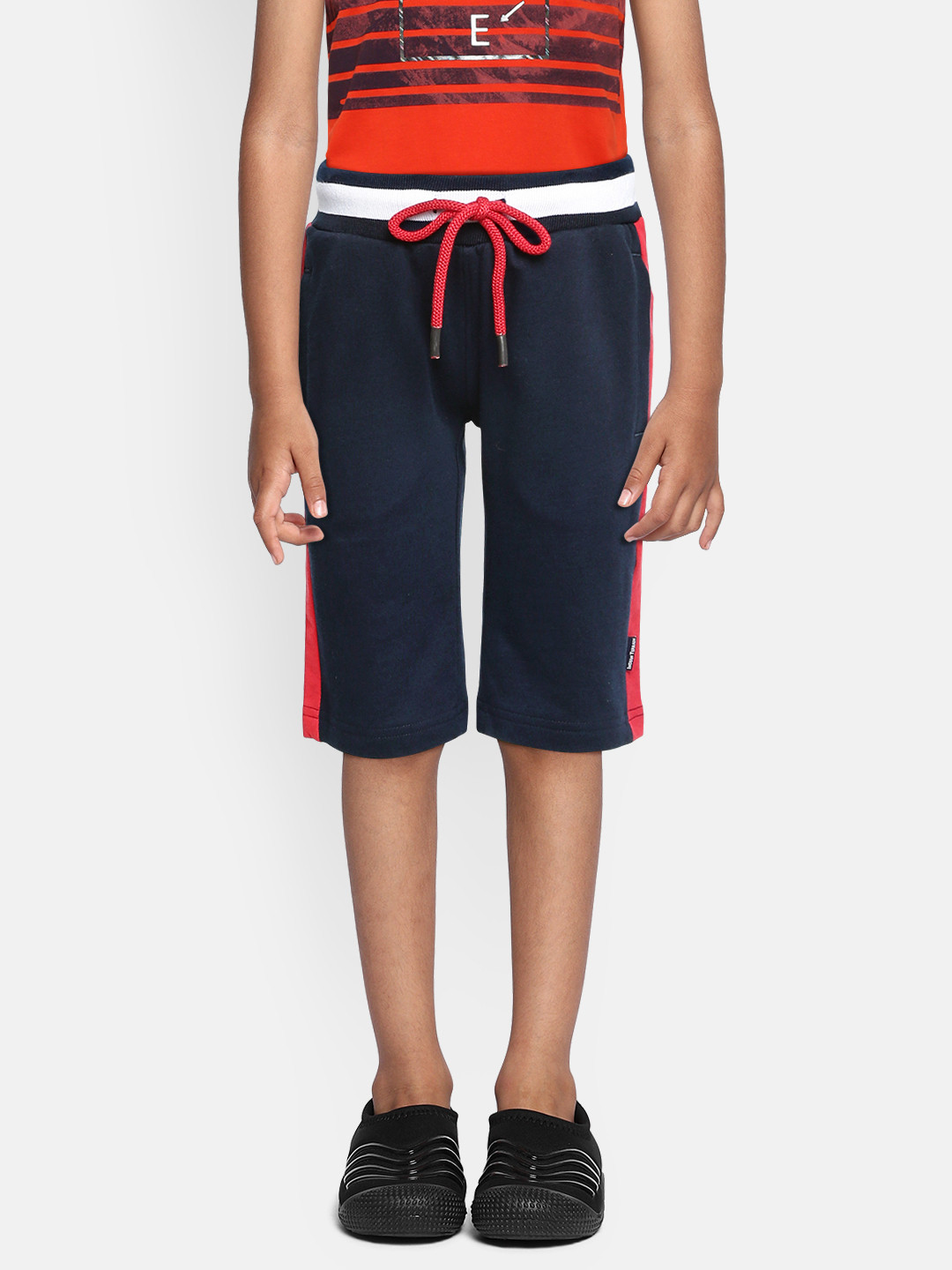 

Indian Terrain Boys Navy Blue Slim Fit Pure Cotton Regular Shorts