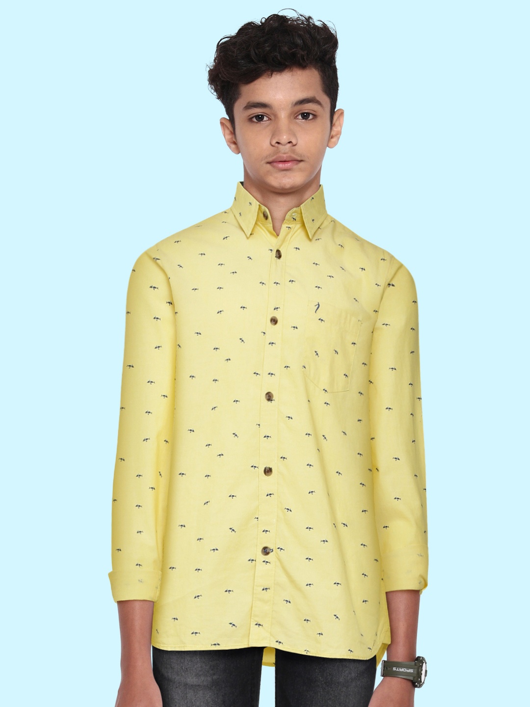 

Indian Terrain Boys Yellow & Blue Printed Pure Cotton Casual Shirt