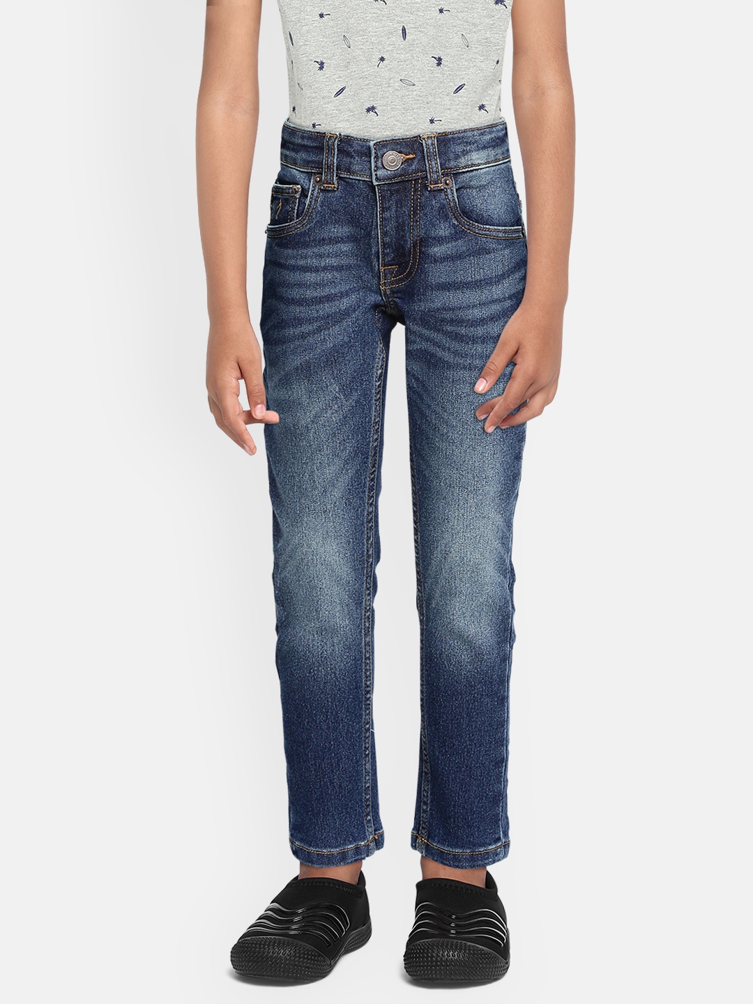 

Indian Terrain Boys Blue Regular Fit Clean Look Stretchable Jeans