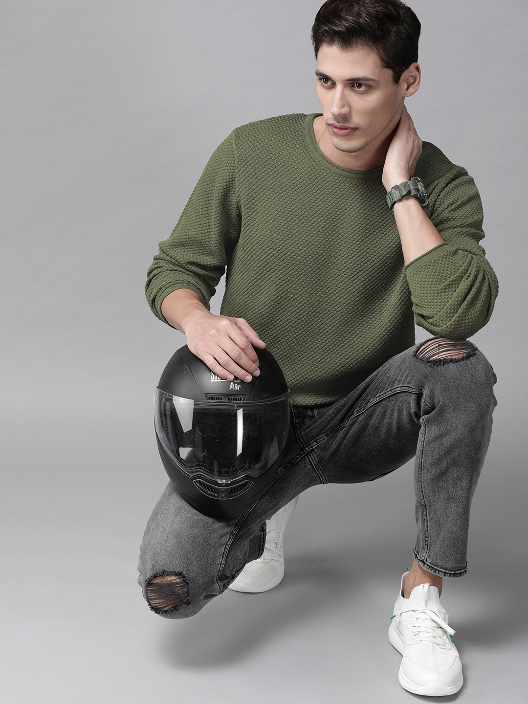 

Roadster Men Olive Green Self-Design Pullover