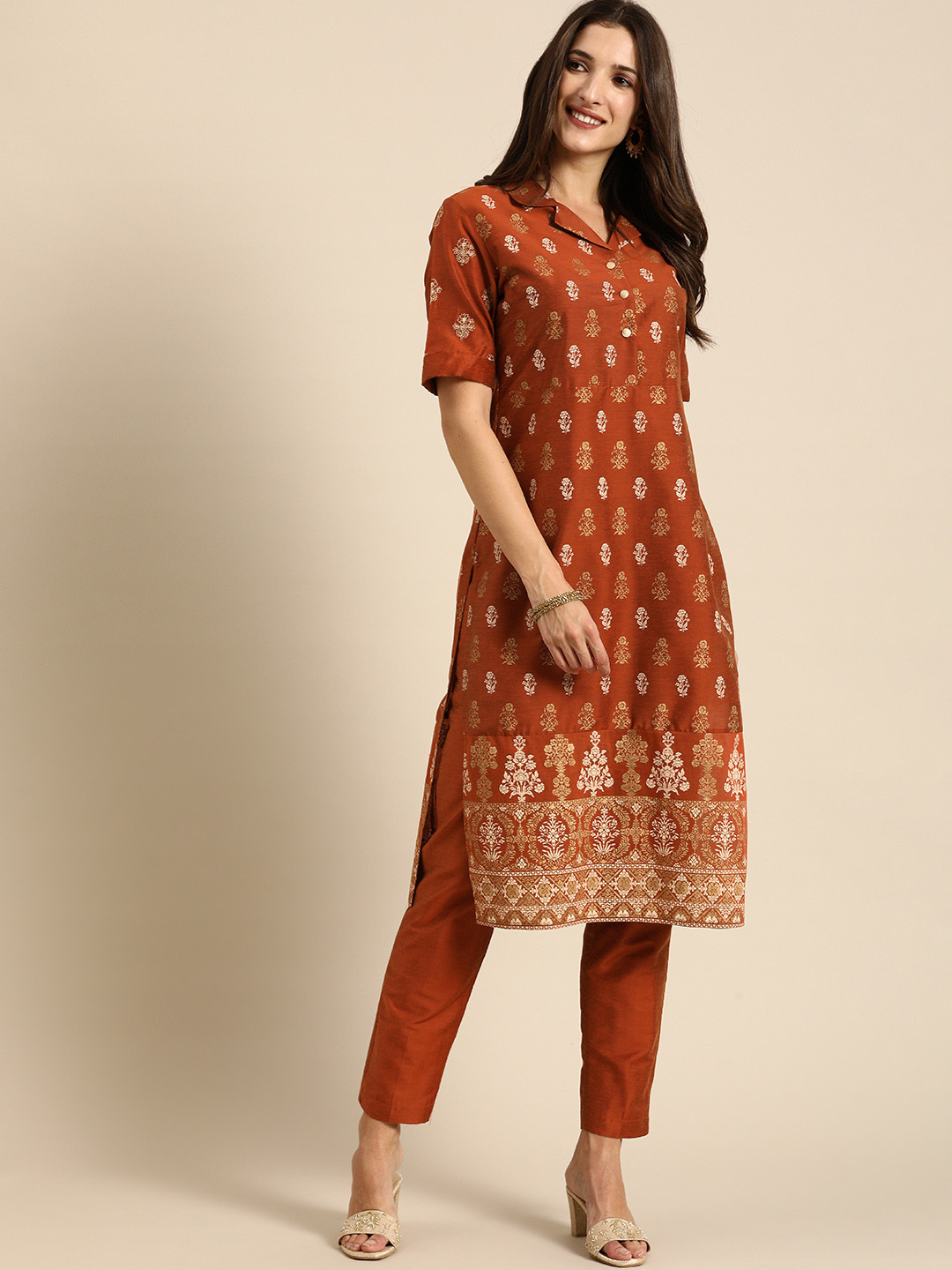 

all about you Women Rust Ethnic Motifs Printed Lapel Collar Regular Kurta with Trousers