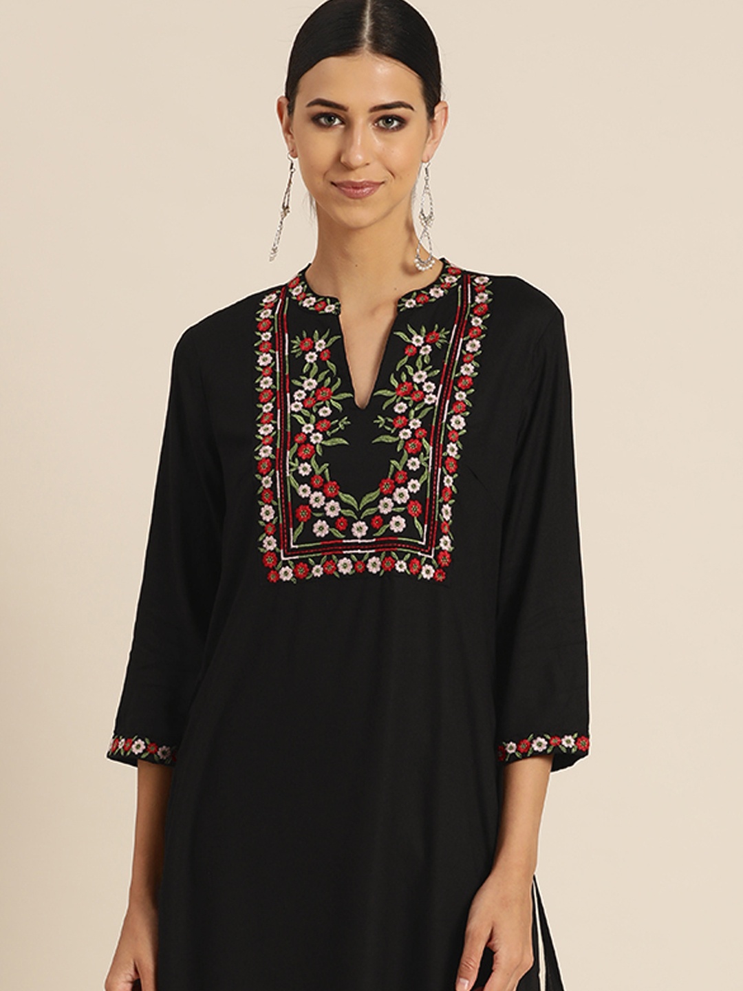 

all about you Women Black & Red Yoke Embroidered Straight Kurta