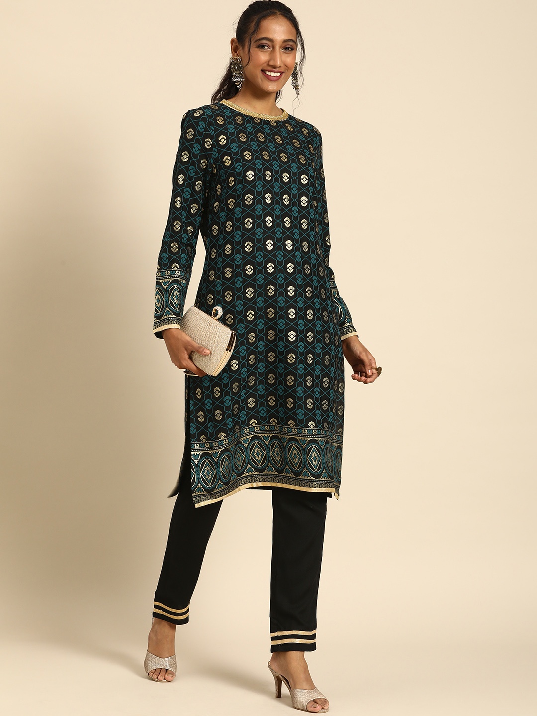 

all about you Women Black & Gold-Toned Floral Printed Regular Kurta with Trousers