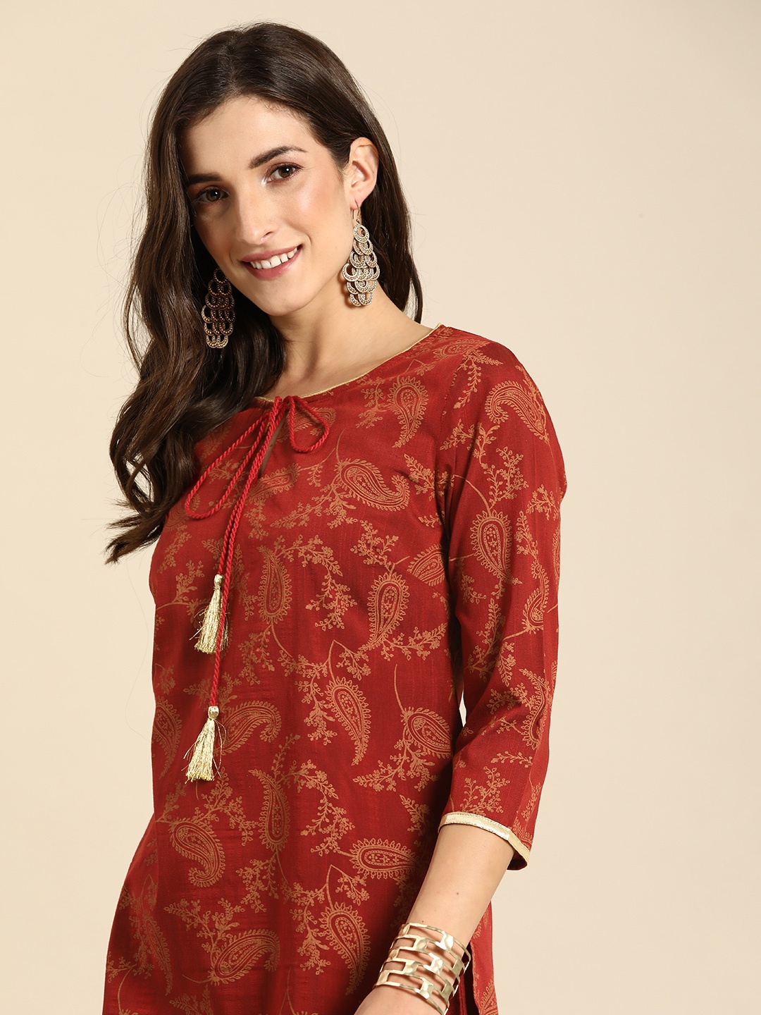 

all about you Women Red Paisley Printed Regular Kurta with Trousers