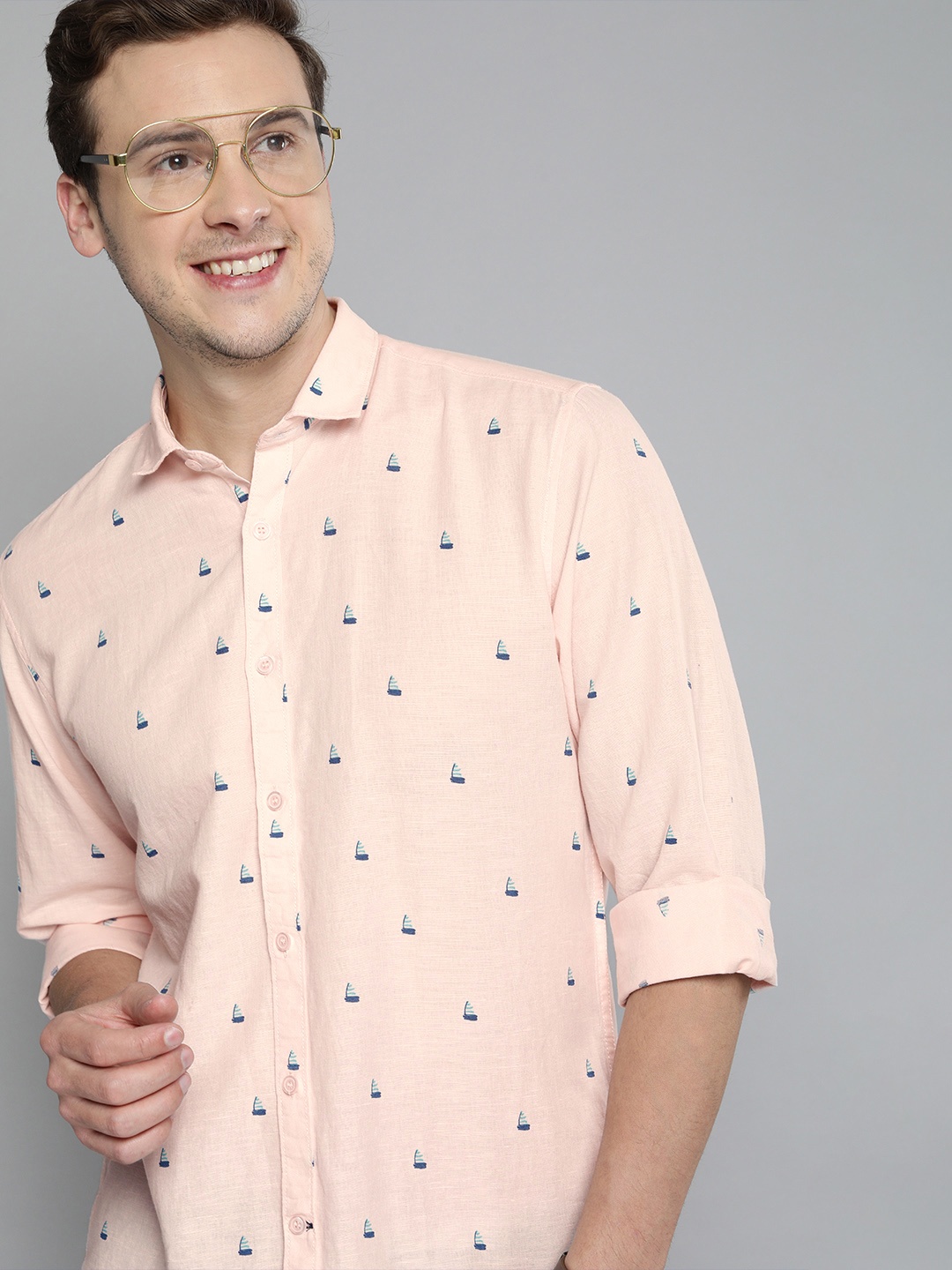 

Mast & Harbour Men Peach-Coloured & Blue Printed Pure Linen Casual Shirt