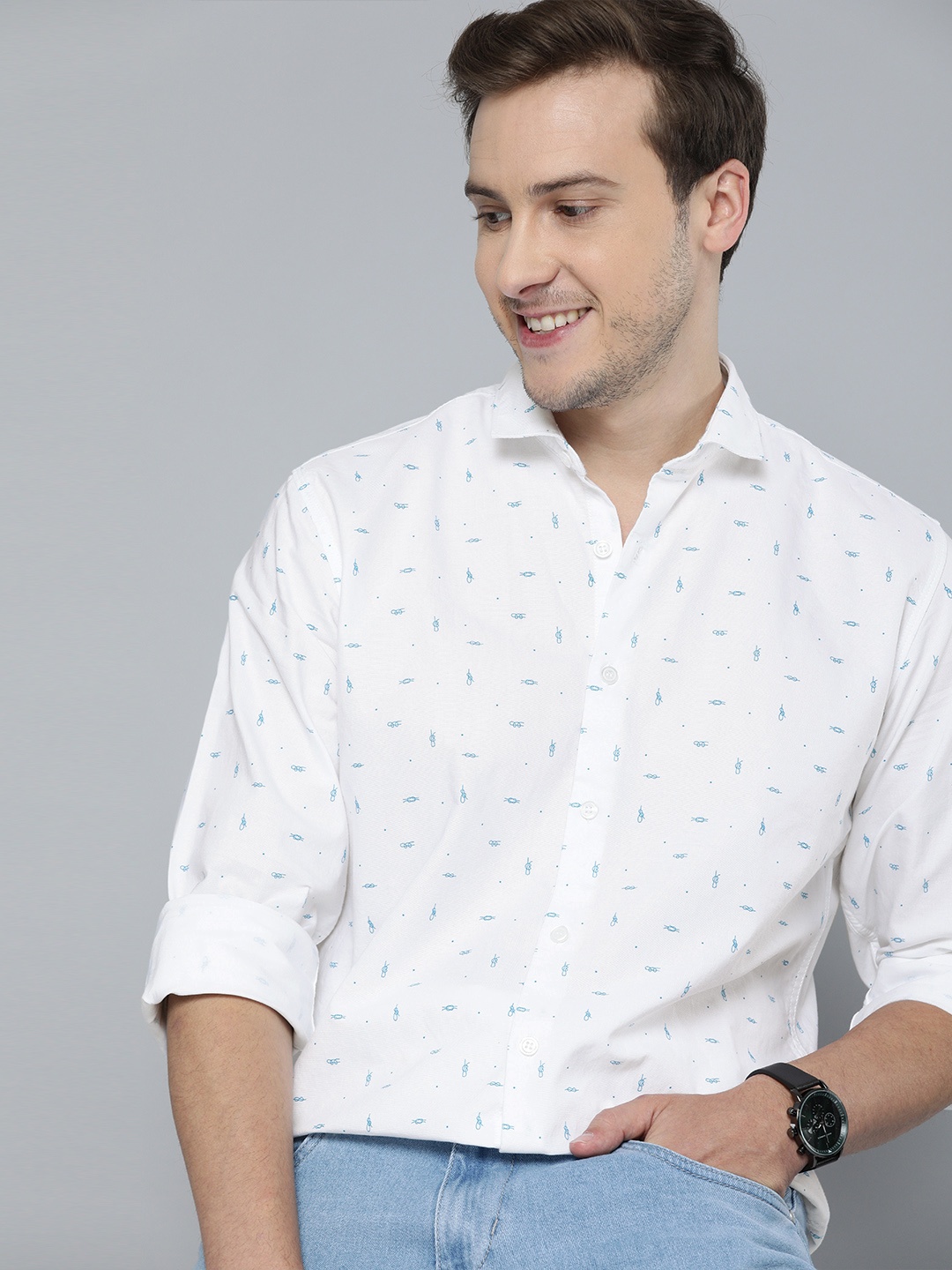 

Mast & Harbour Men White Conversational Printed Casual Shirt