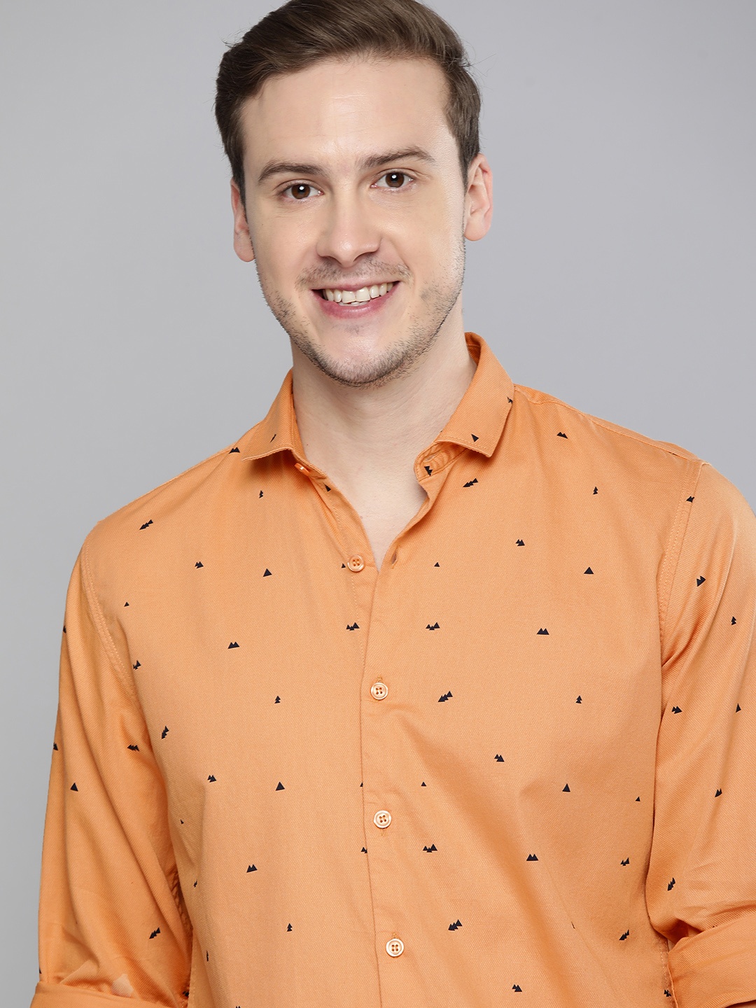 

Mast & Harbour Men Orange & Black Slim Fit Opaque Printed Casual Shirt