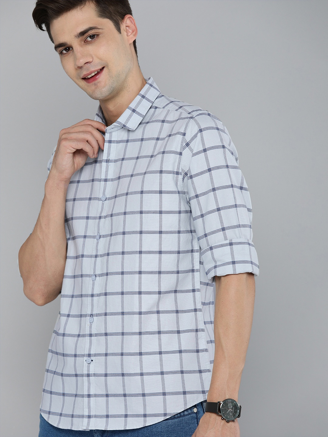

Mast & Harbour Men Blue Checked Pure Cotton Casual Shirt
