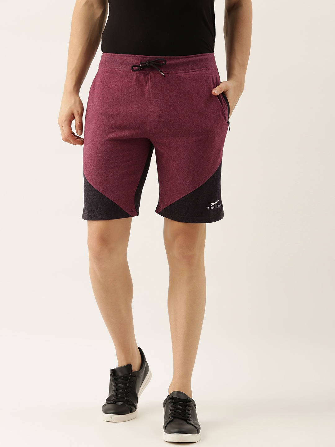 

TOM BURG Men Maroon Colourblocked Mid-Rise Regular Shorts