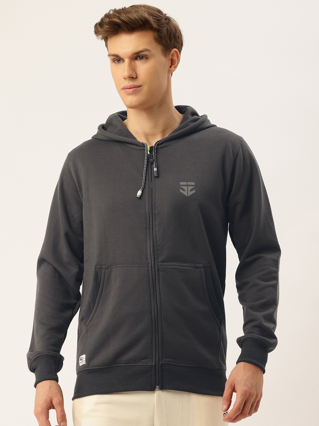 

Sports52 wear Solid Hooded Sweatshirt, Grey