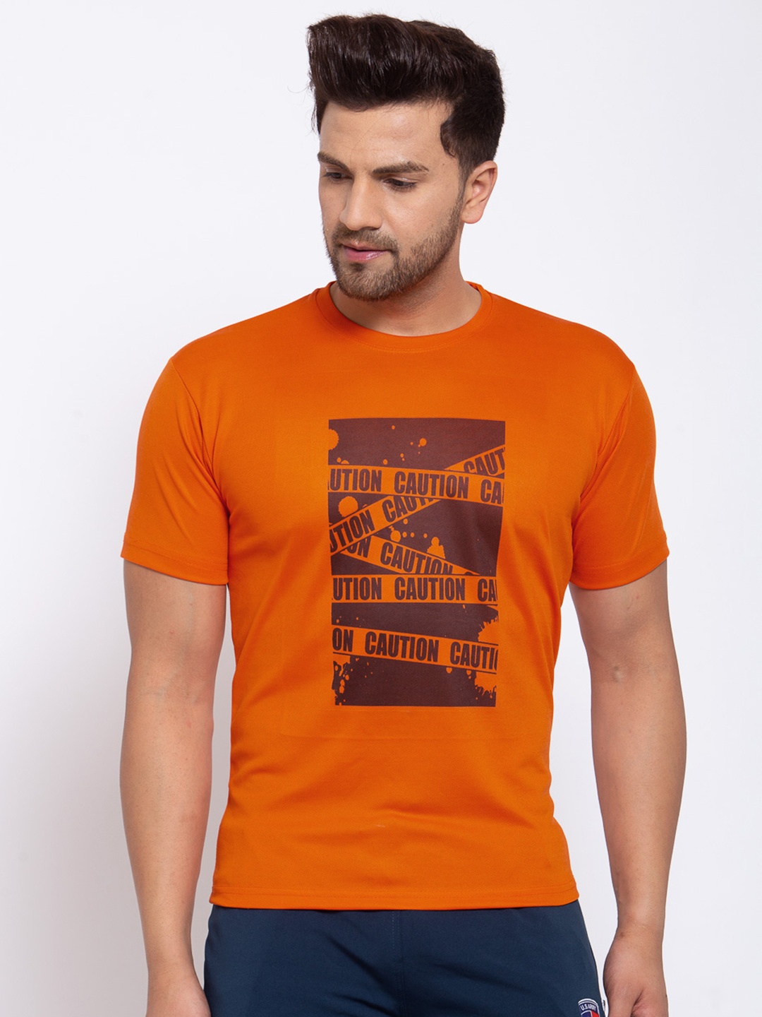 

KLOTTHE Men Orange & Burgundy Printed T-shirt