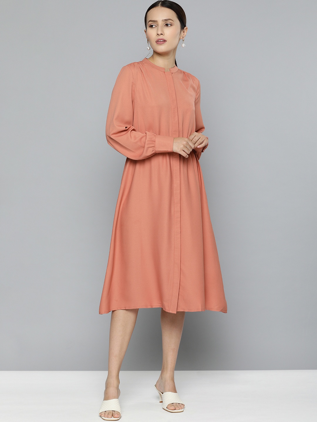 

Chemistry Peach-Coloured Solid Mandarin-Collar A-Line Dress