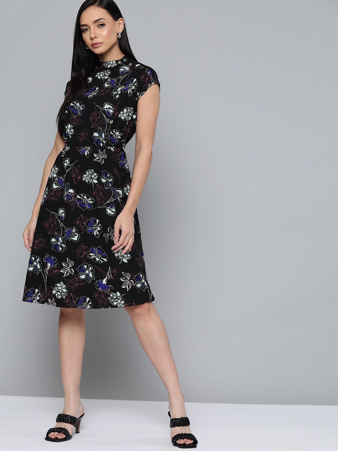 

Chemistry Black Printed Fit & Flare Dress