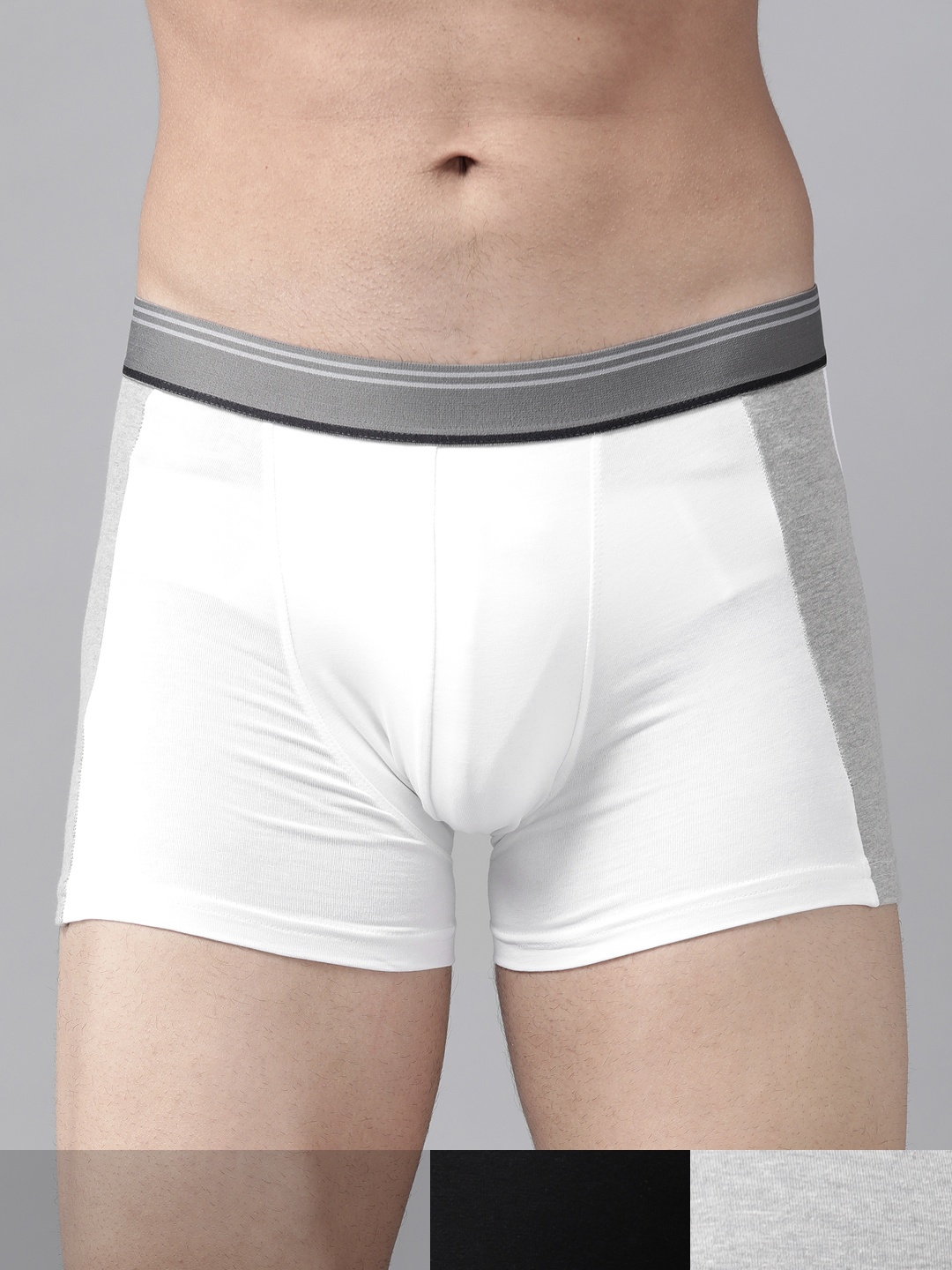 

Roadster Men Pack of 3 Pure Cotton Trunks, Black