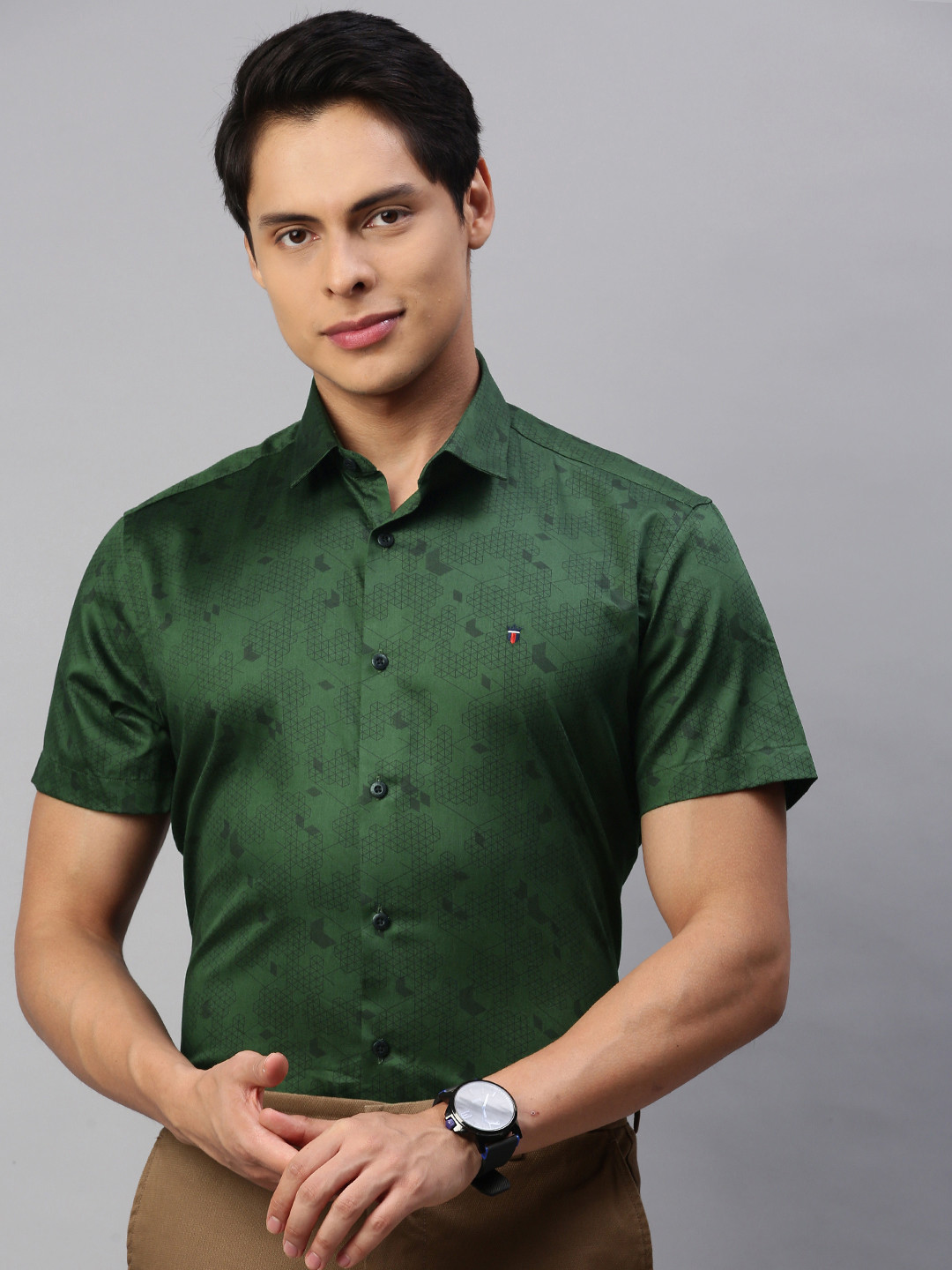 

Louis Philippe Jeans Men Green Slim Fit Printed Casual Shirt