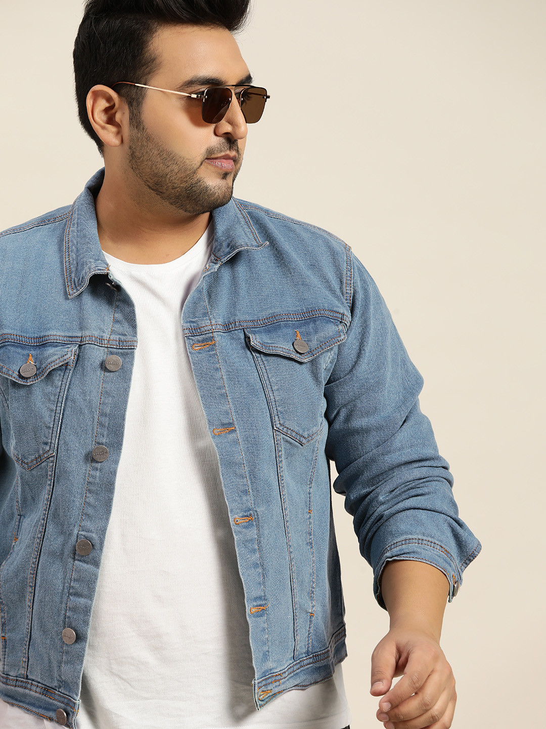 

Sztori Men Plus Size Blue Solid Denim Trucker Jacket