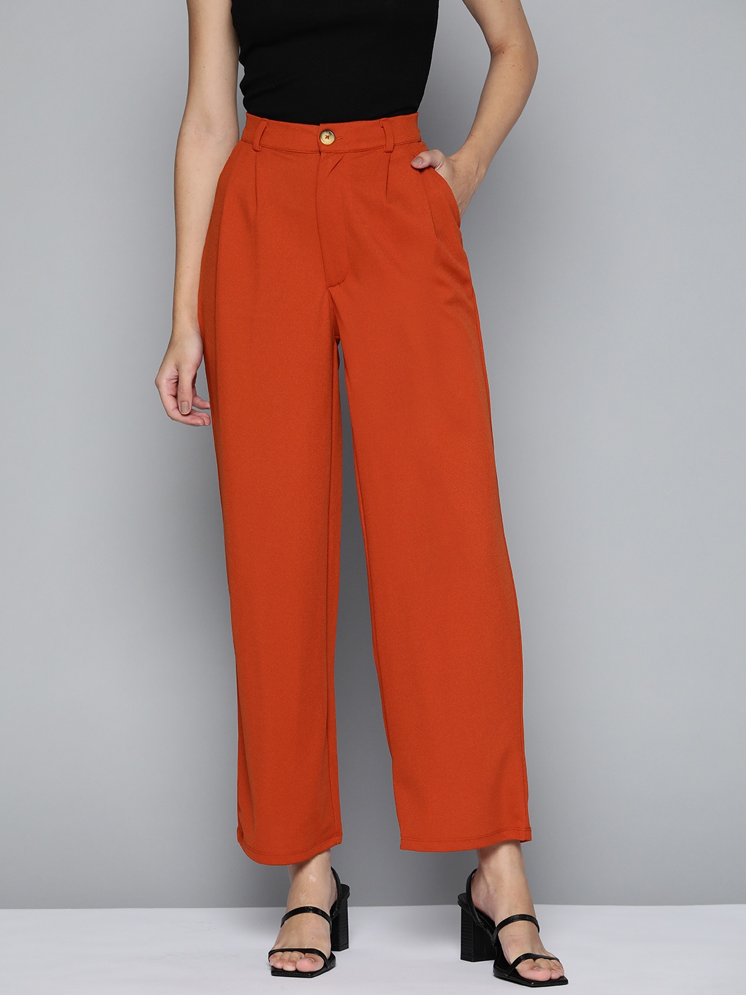 

Chemistry Women Orange Solid Pleated Parallel Trousers