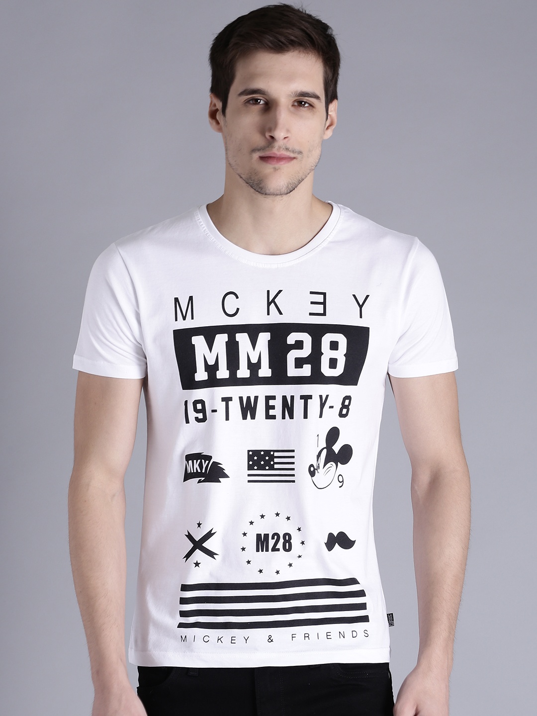 

Kook N Keech Disney Men White Printed Round Neck T-shirt