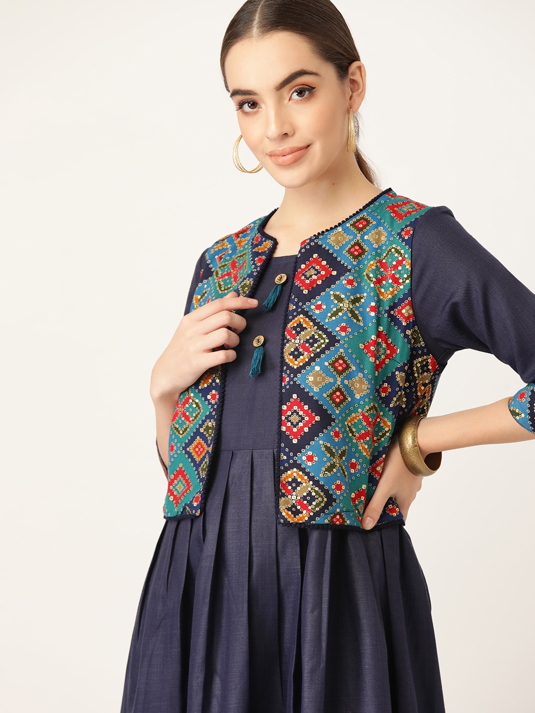 

Anouk Navy Blue Solid Maxi Dress With Foil Printed Jacket