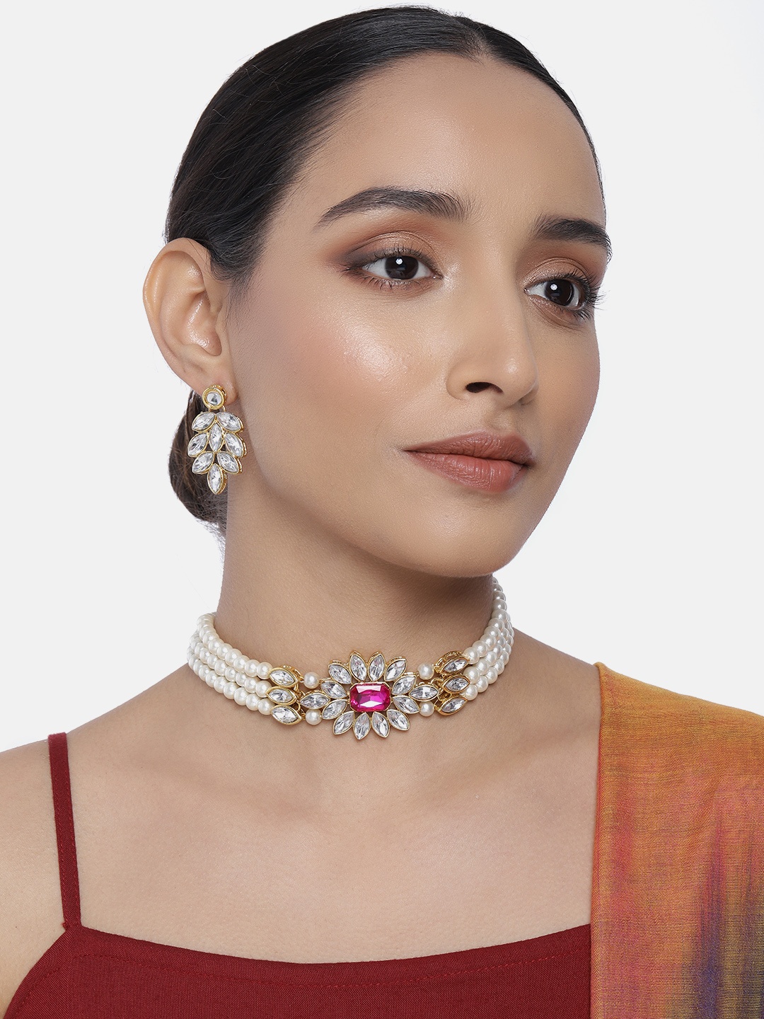 

Peora White Gold-Plated Handcrafted Kundan Necklace & Earrings Jewellery Set