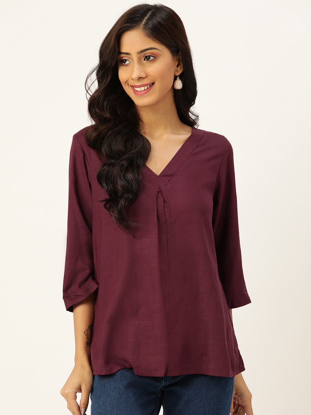 

Vaak Burgundy Regular Top
