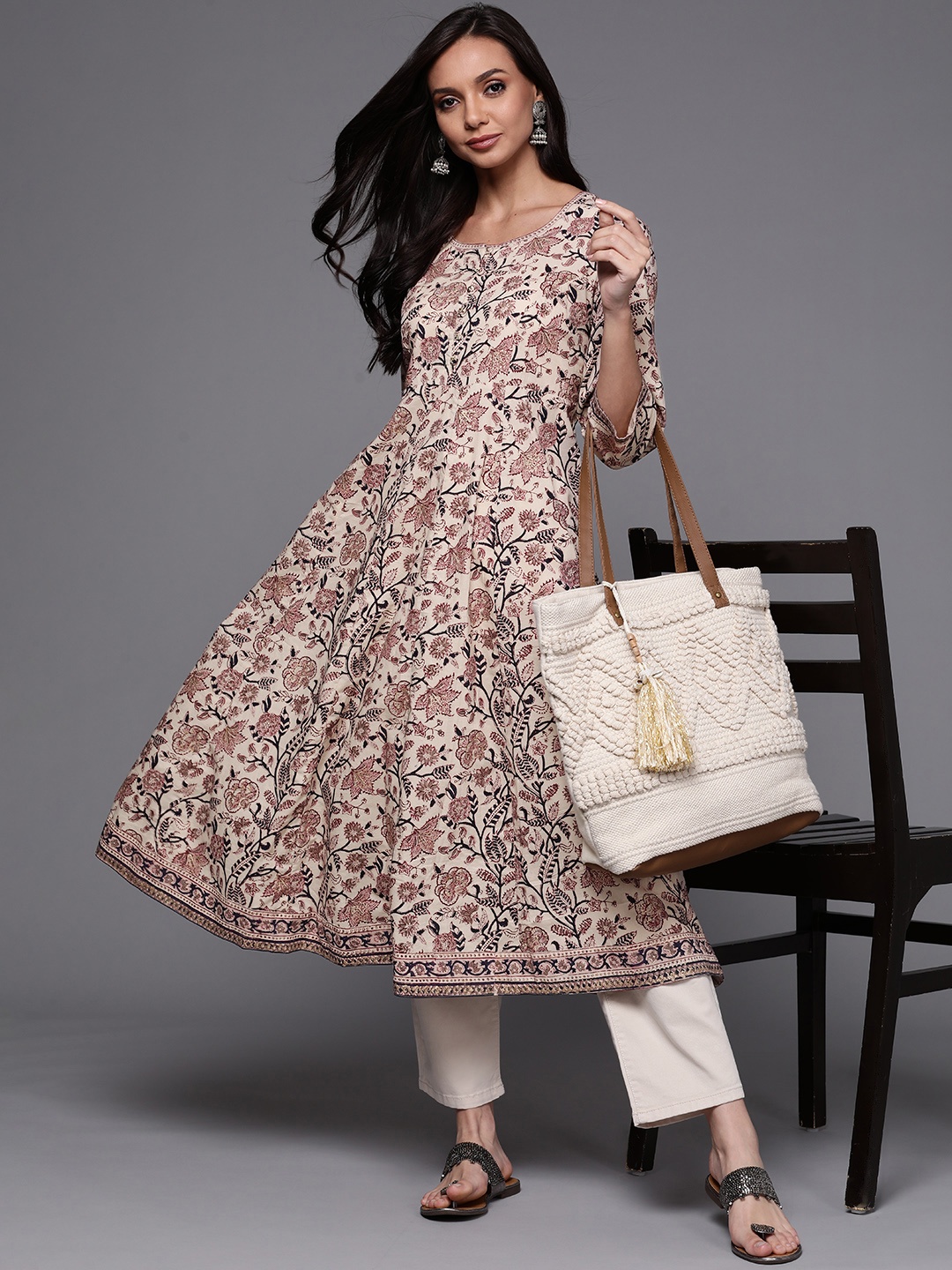 

Fabindia Women Beige & Maroon Pure Cotton Handblock Print Anarkali Kurta