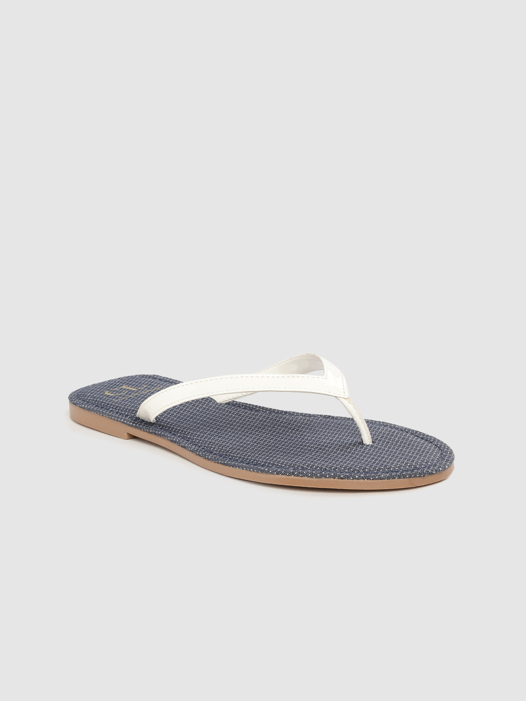 

Carlton London Women White Solid Open Toe Flats