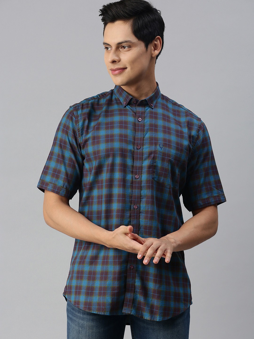 

Allen Solly Men Brown Sport Fit Checked Casual Shirt