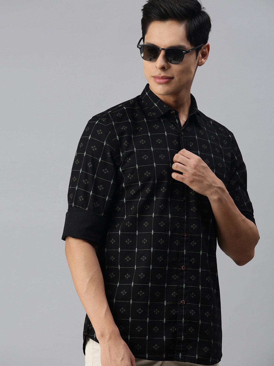 

Allen Solly Men Black Printed Sport Fit Casual Shirt