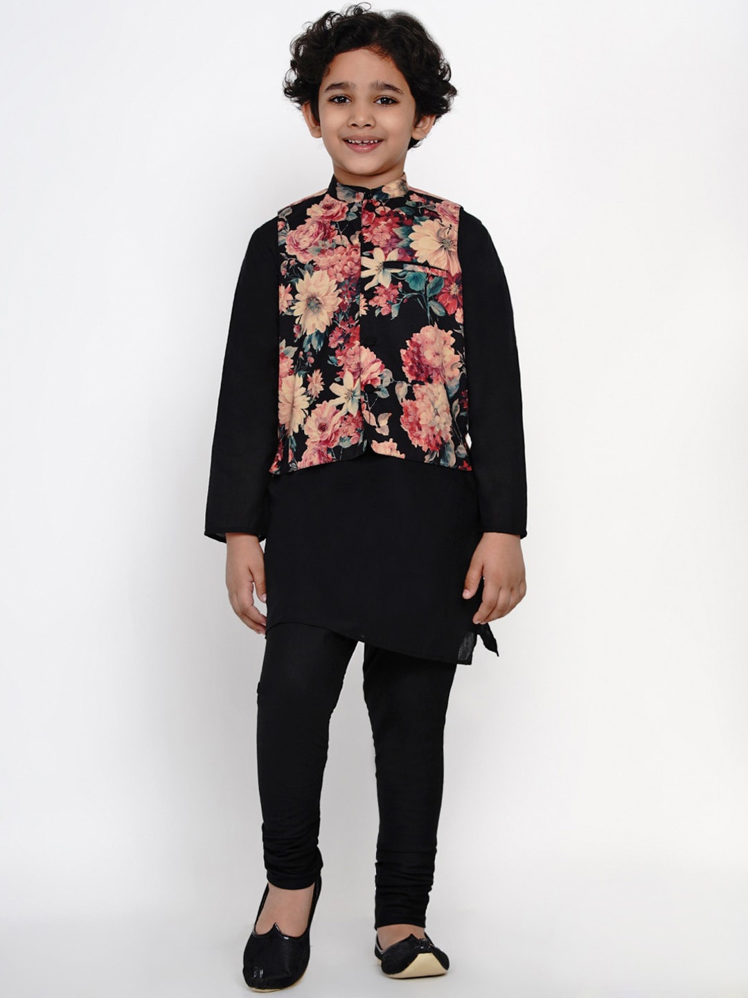 

Bittu By Bhama Boys Black Layered Kurta with Pyjamas