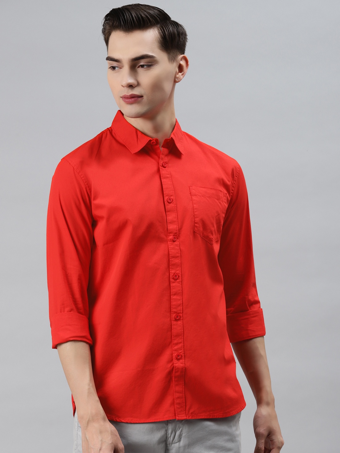 

abof Men Red Pure Cotton Solid Slim Fit Casual Shirt