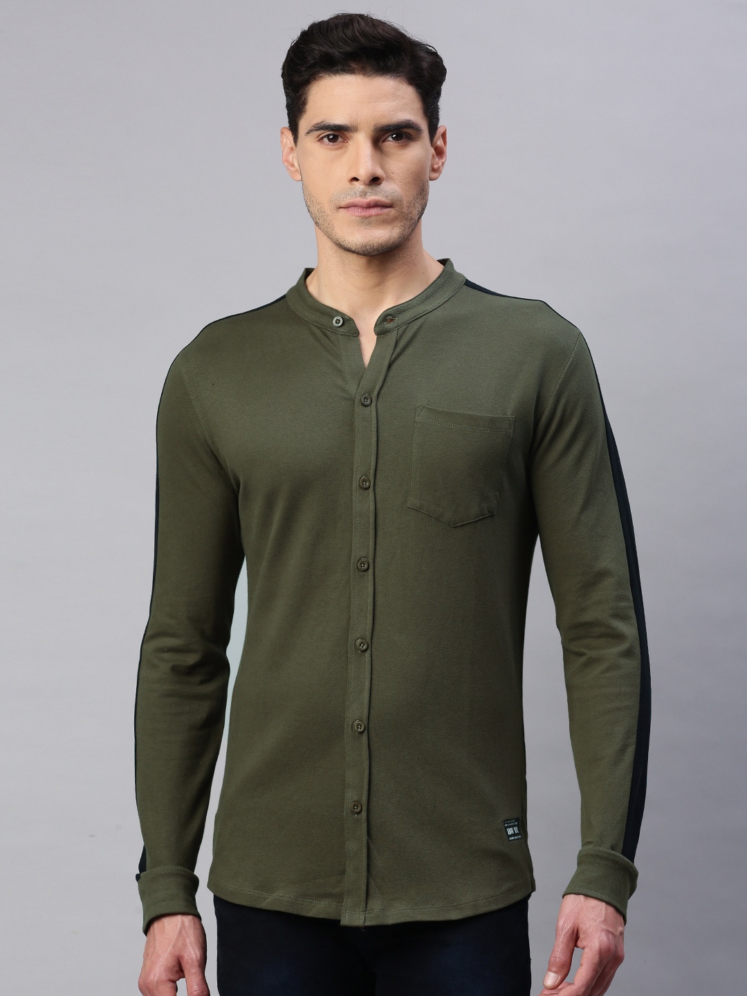 

abof Men Olive Green Solid Slim Fit Casual Shirt