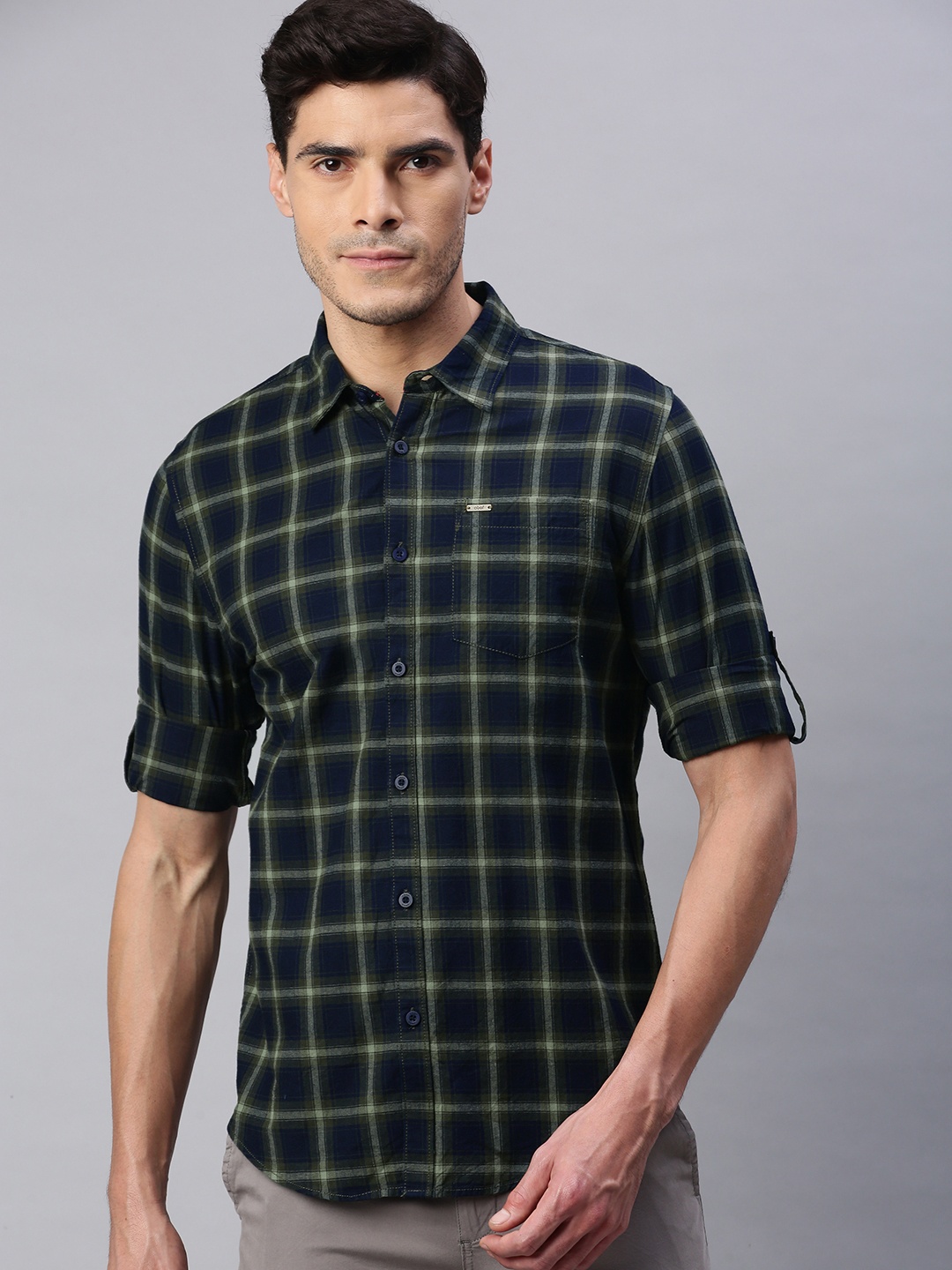 

abof Men Navy Blue & Green Slim Fit Checked Casual Shirt