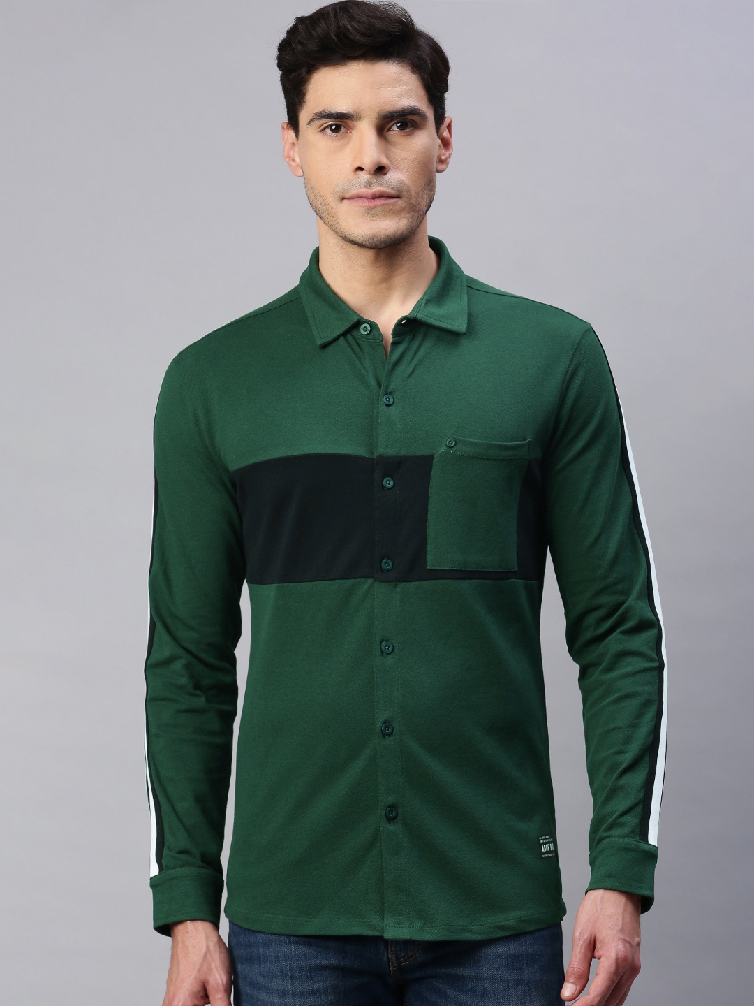 

abof Men Green & Black Colourblocked Knitted Casual Shirt