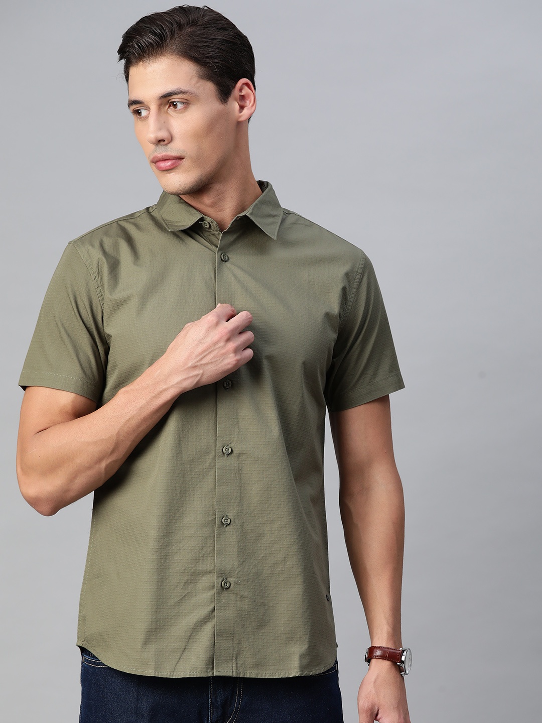 

abof Men Olive Green Pure Cotton Slim Fit Micro Checked Casual Shirt