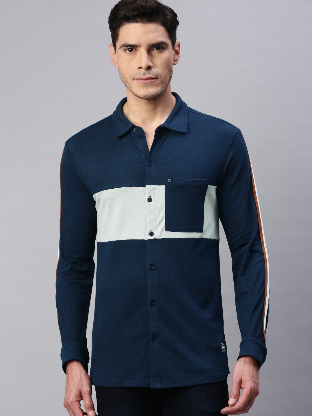 

abof Men Navy Blue & Grey Colourblocked Casual Shirt