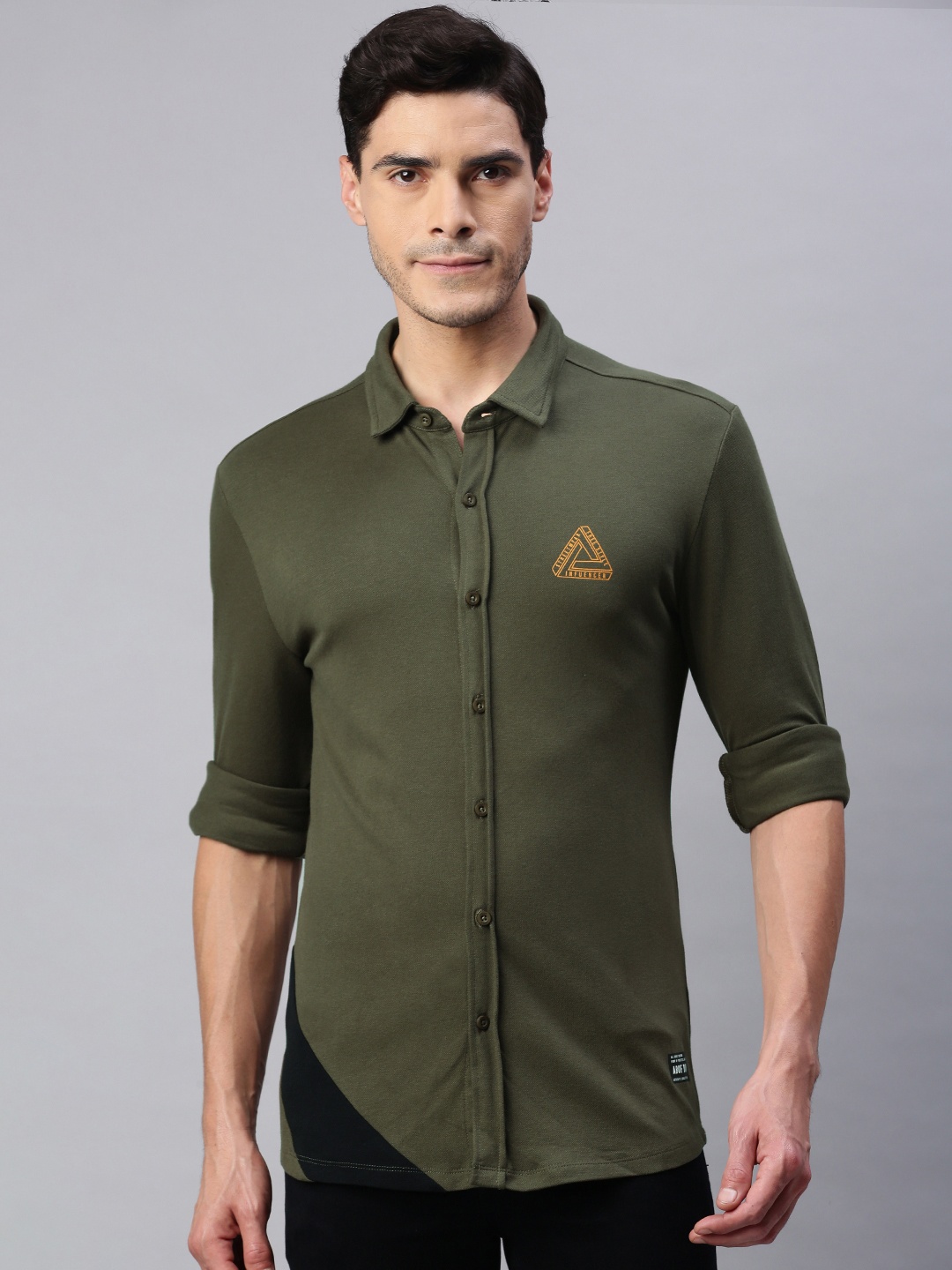 

abof Men Olive Green Solid Knitted Slim Fit Casual Shirt