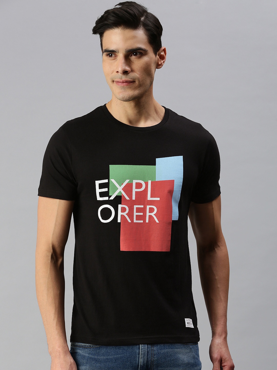 

abof Men Black & Red Graphical Printed Casual T-shirt