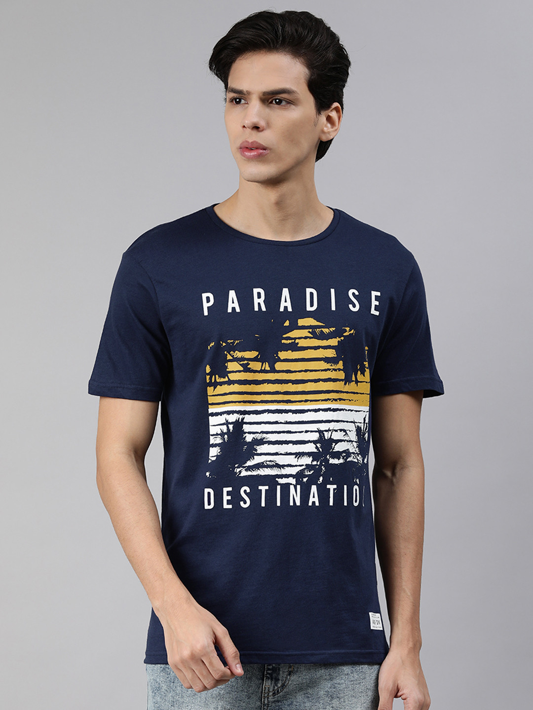 

abof Men Navy Blue Slim Fit Printed Pure Cotton T-shirt