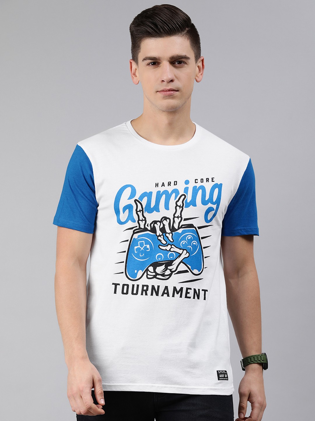 

abof Men White Blue Typography Printed Pure Cotton T-shirt