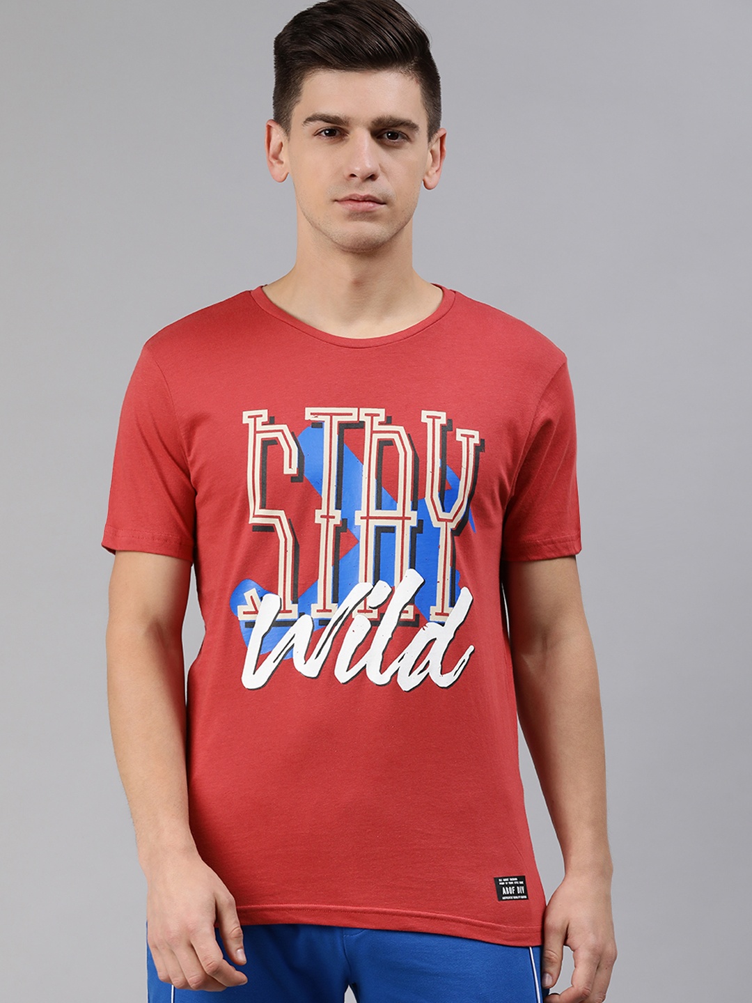 

abof Men Red White Printed Pure Cotton T-shirt