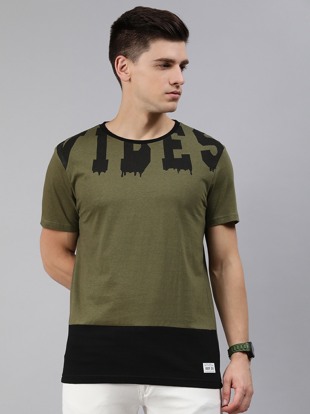 

abof Men Olive Green & Black Typography Printed T-shirt