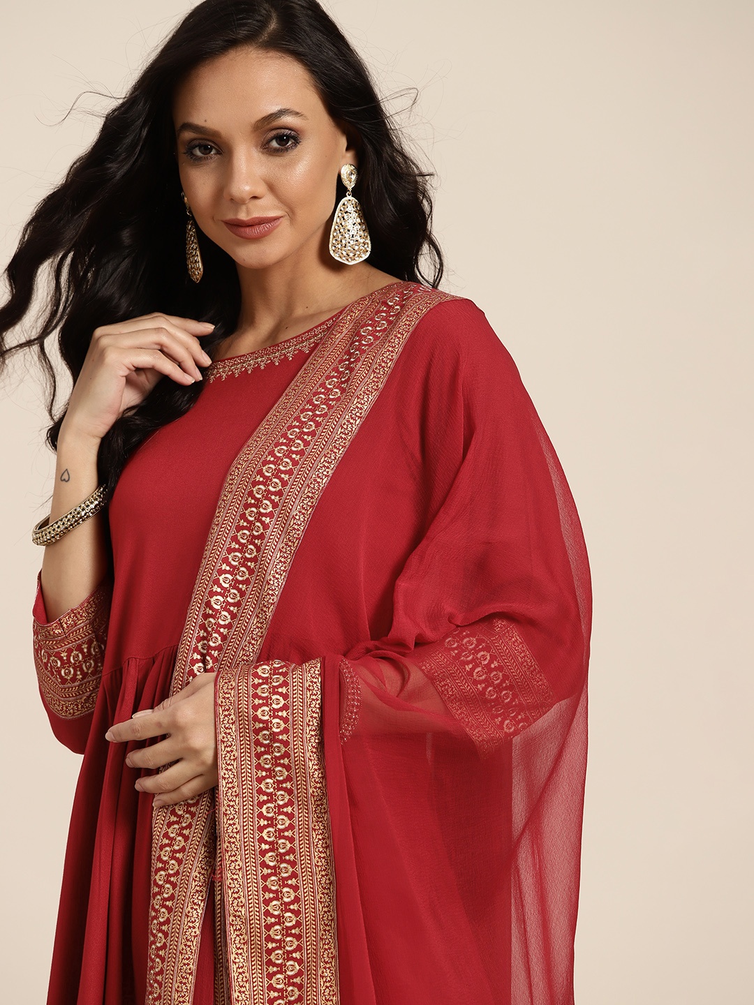 

Sangria Women Red Panelled Thread Work Kurta with Trousers & With Dupatta