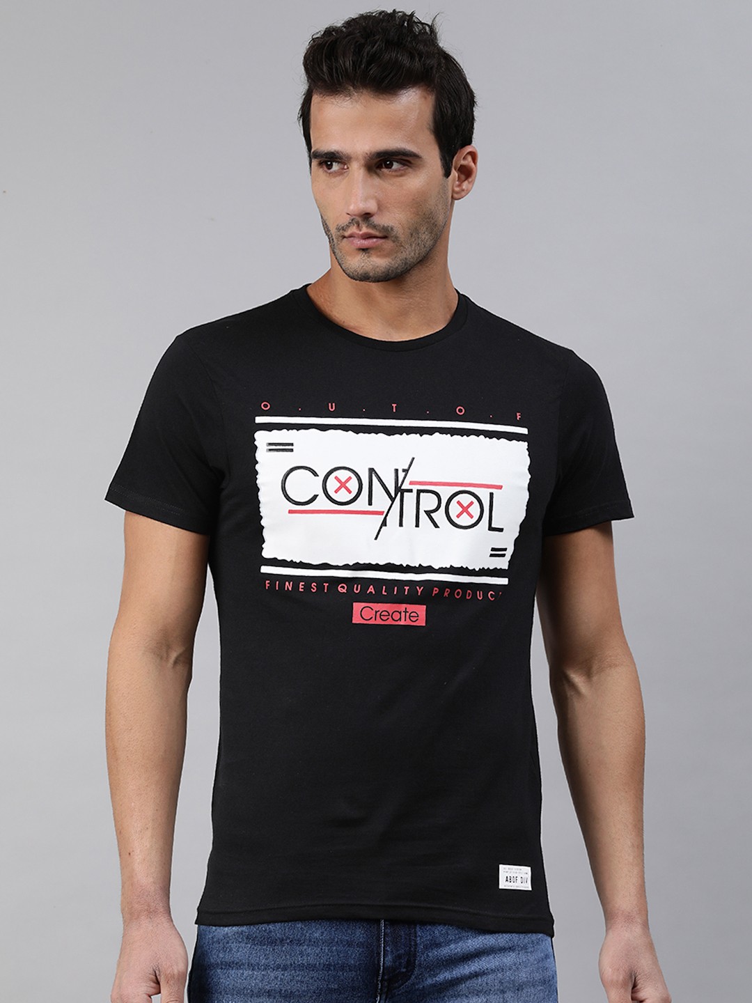 

abof Men Black Typography Printed Pure Cotton T-shirt