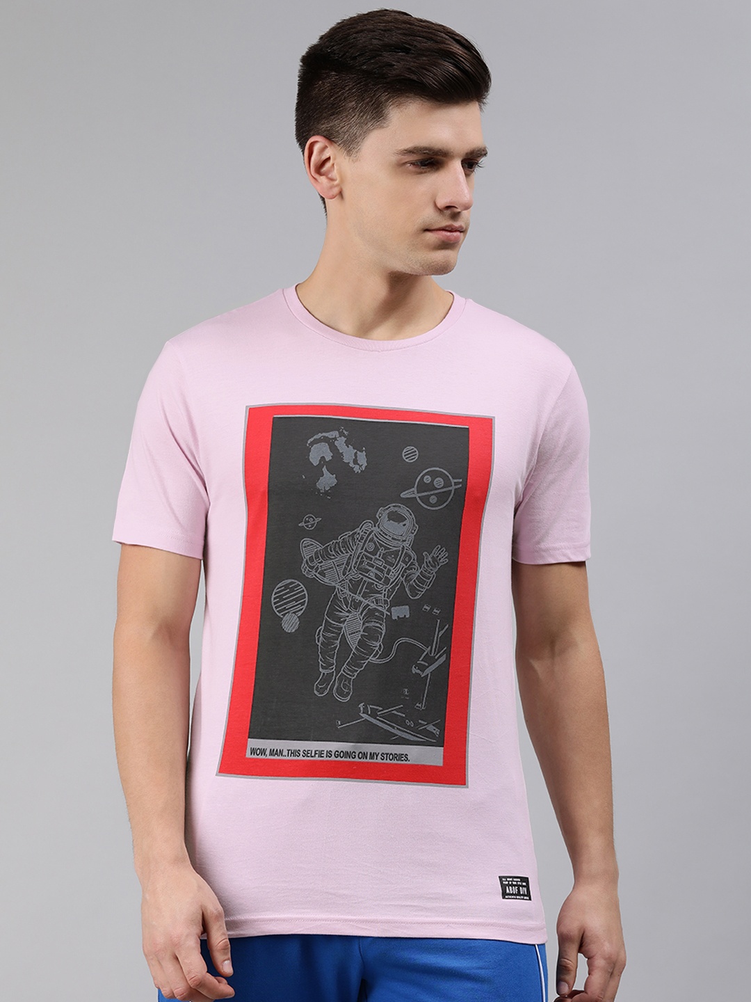 

abof Men Lavender Black Printed Pure Cotton T-shirt